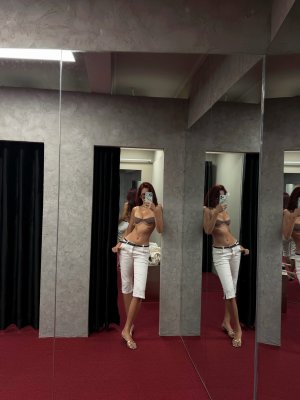 Jessica Anh Photo #34