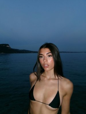 Sara Lovatin Photo #41