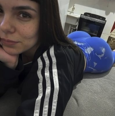 SOPHIA VEYRES Photo #12