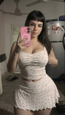 SOPHIA VEYRES Post #4