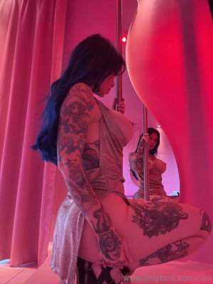 Riae Photo #150