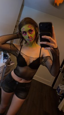Soggyalien22 Photo #237