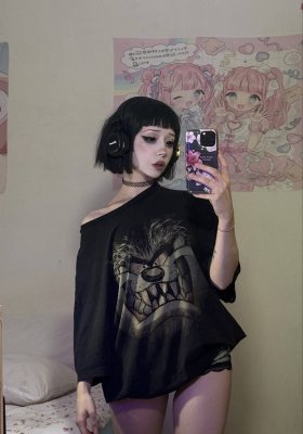 Zira Merz Photo #76