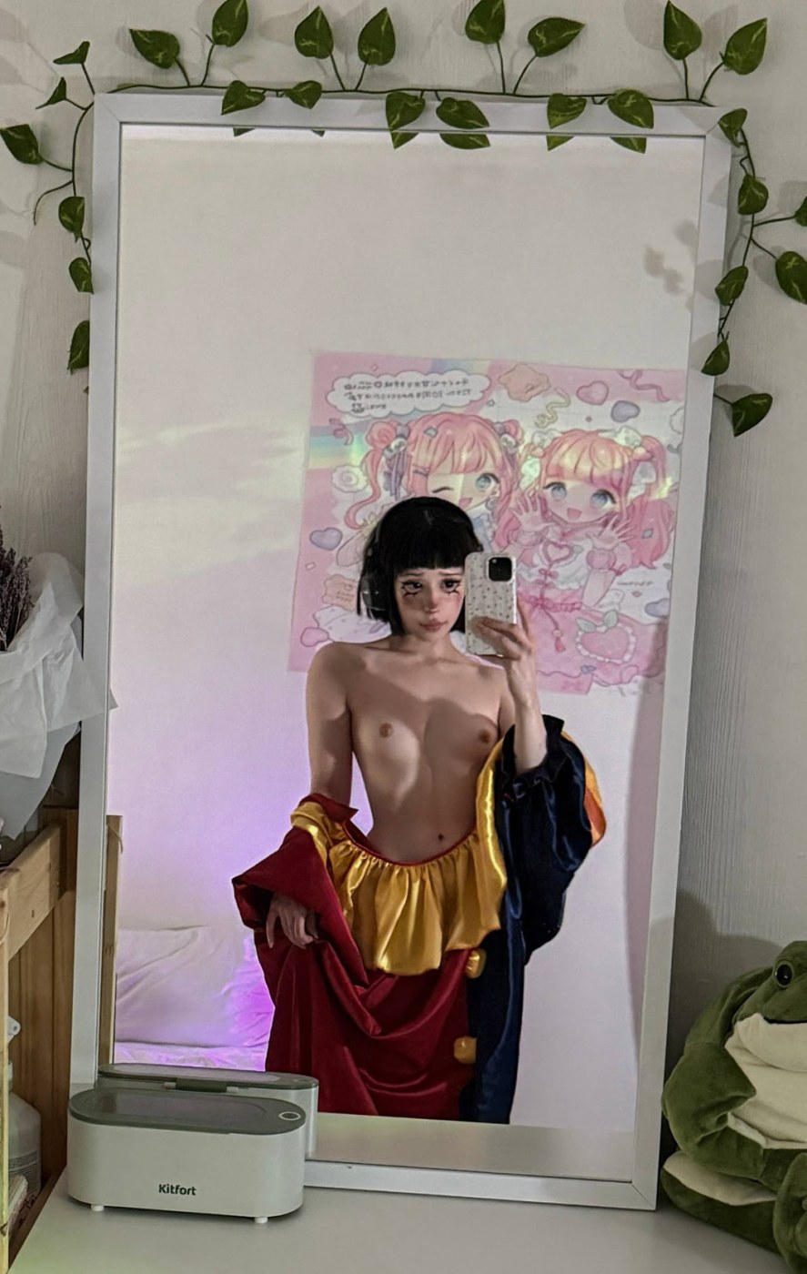 Zira Merz Photo #92