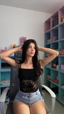 Luisa Valencia Photo #146