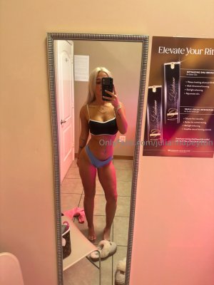 Julianna Peyton Photo #47