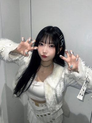 Miina Yoneda Photo #27