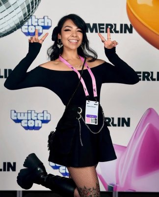 Aileen Senpai Photo #40
