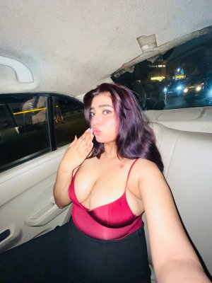 dj_anziee Photo #2