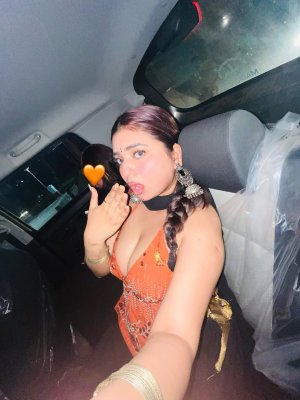 dj_anziee Photo #11