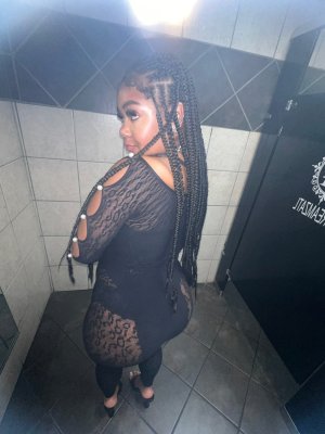 Luvkae1 Photo #4