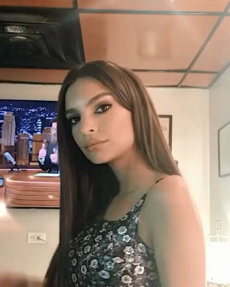 Emily Ratajkowski Video #158