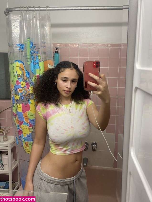 Sarina Photo #75