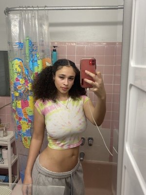 Sarina Photo #75