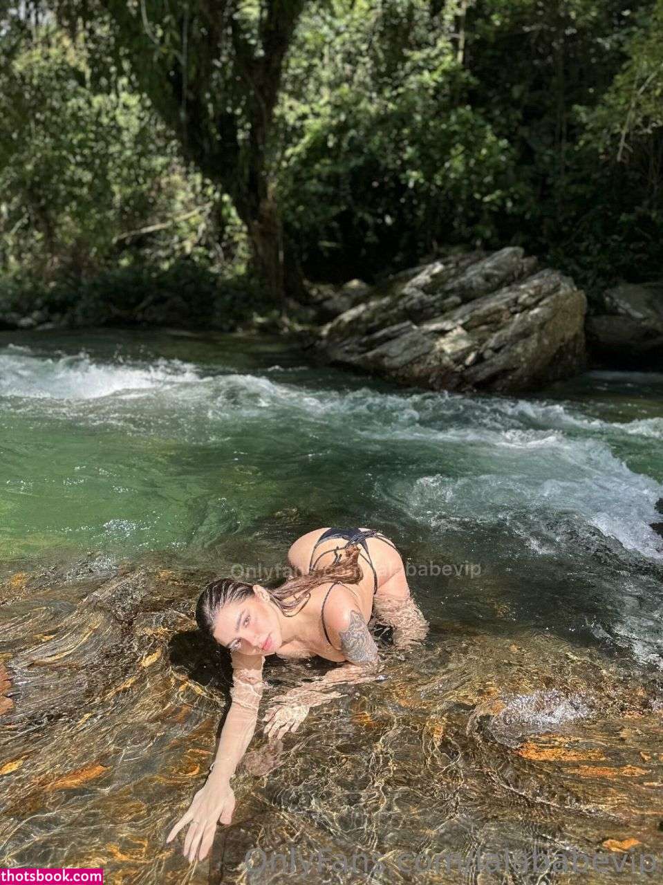 laurasahar Photo #24