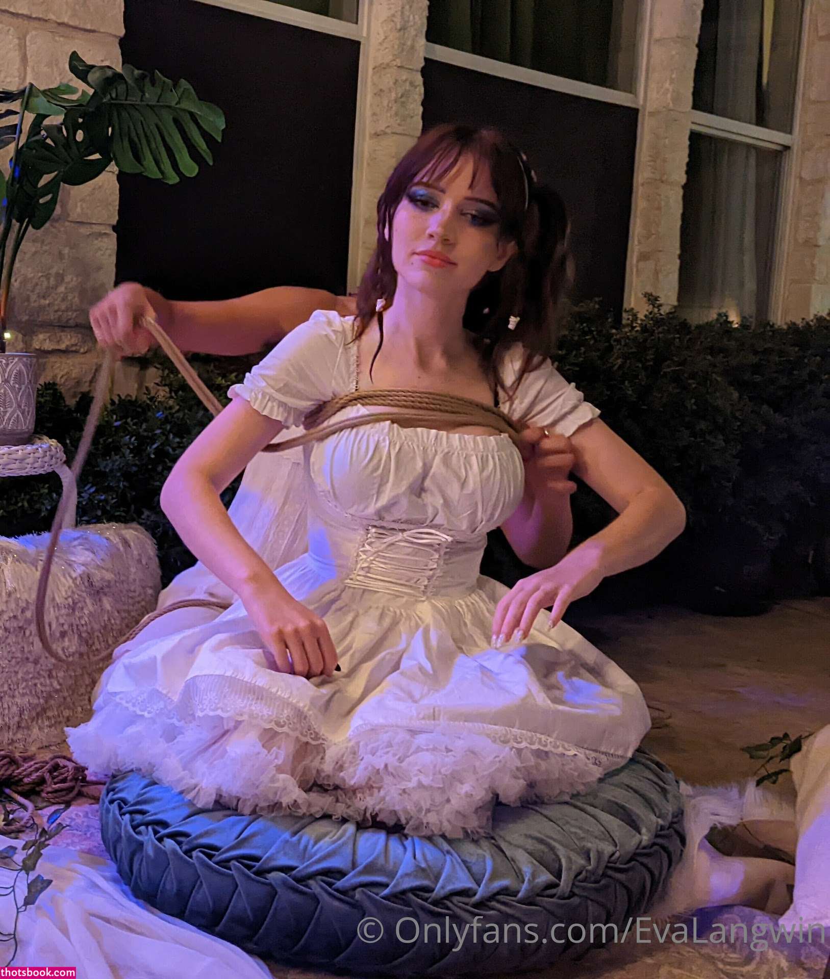 Eva Langwin Photo #240