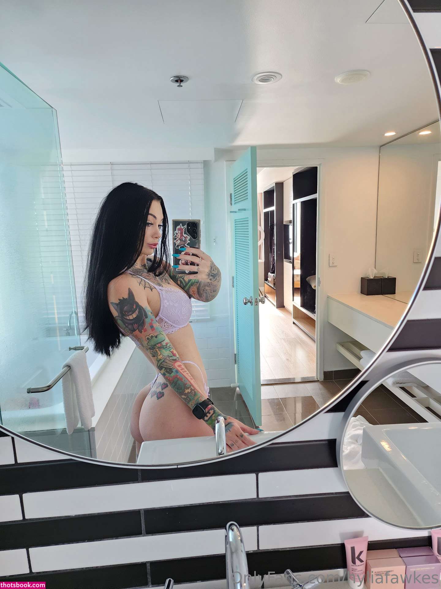 Hylia Fawkes Photo #383