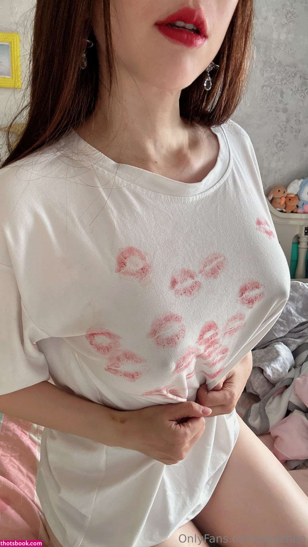 Aya Chen Photo #7
