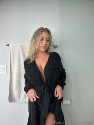 Jadelynmusic Photo #51