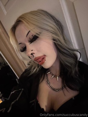 succubuscandy Photo #38