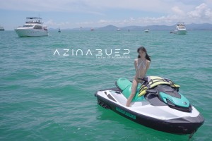 azinabuer Photo #32