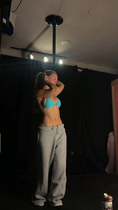 Alyssa Mckay Post #36