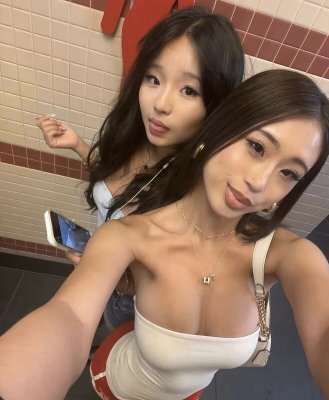selinaatk Photo #12