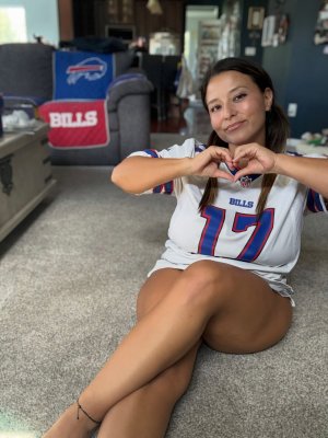 Cheer.bearr22 Photo #84