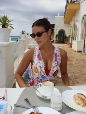 Ella Mendelsohn Photo #104