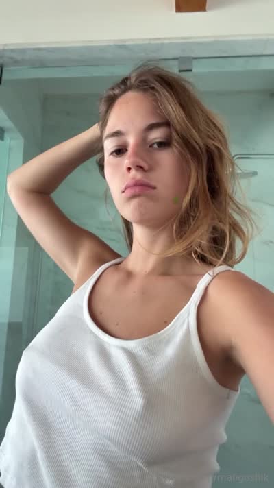 Anna Malygon Video #1021