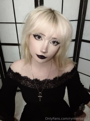 Rynkerbelle Photo #880