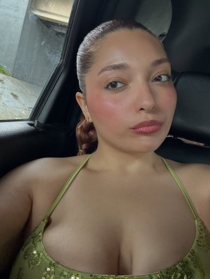 melaniexdgarcia Photo #11