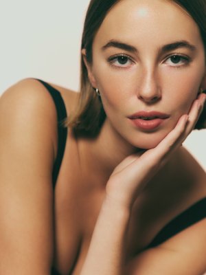 Amelie Manzoli Photo #285