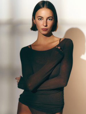 Amelie Manzoli Photo #283