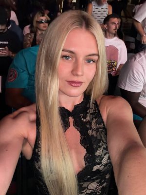 Vera Dijkmans Photo #435