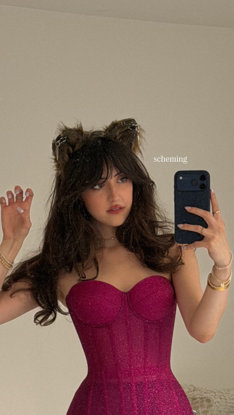 Sophie Silva Photo #25