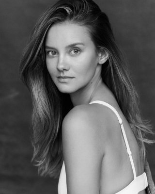 Nicola Cavanis Photo #194