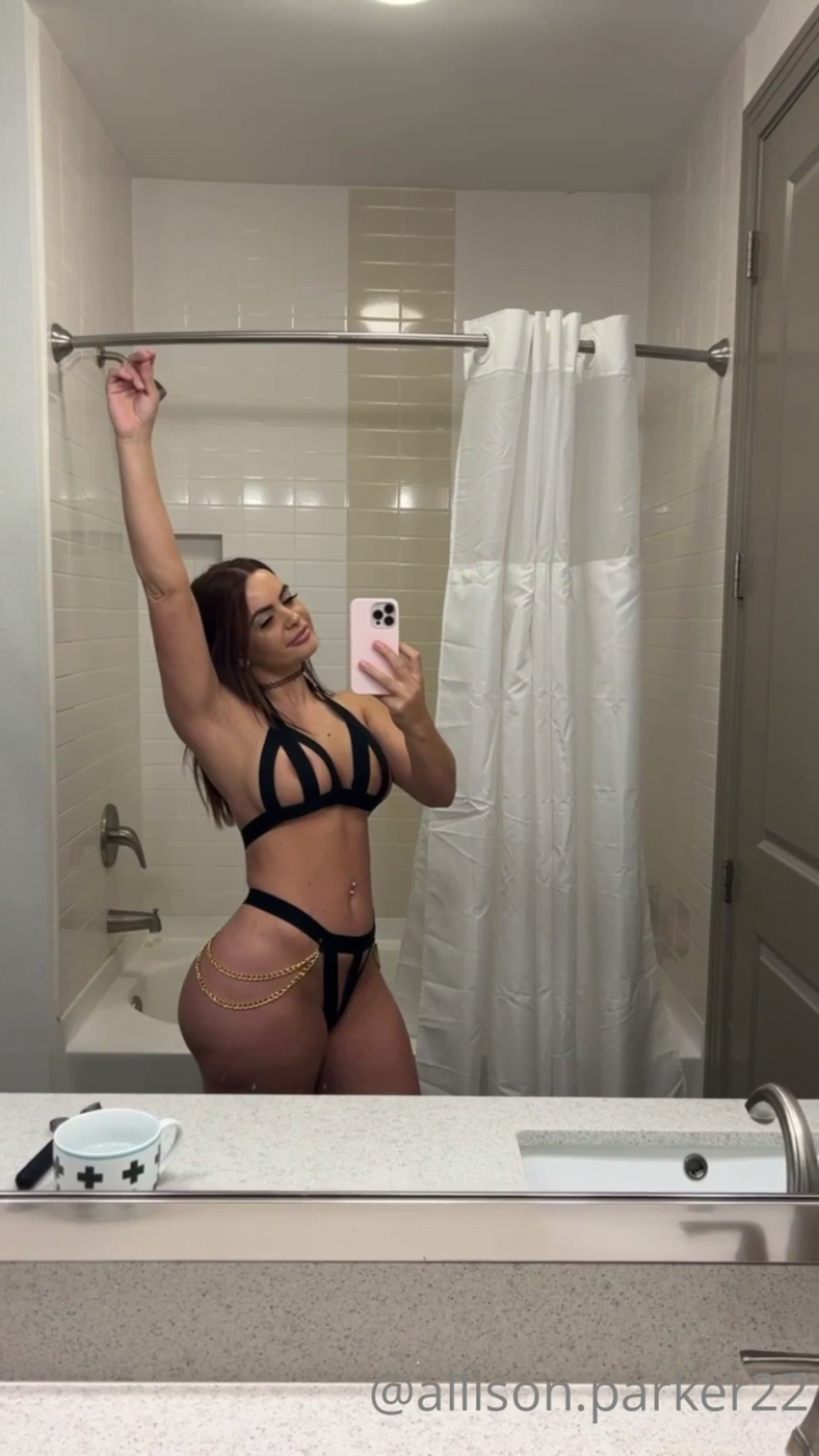 Allison Parker Photo #317