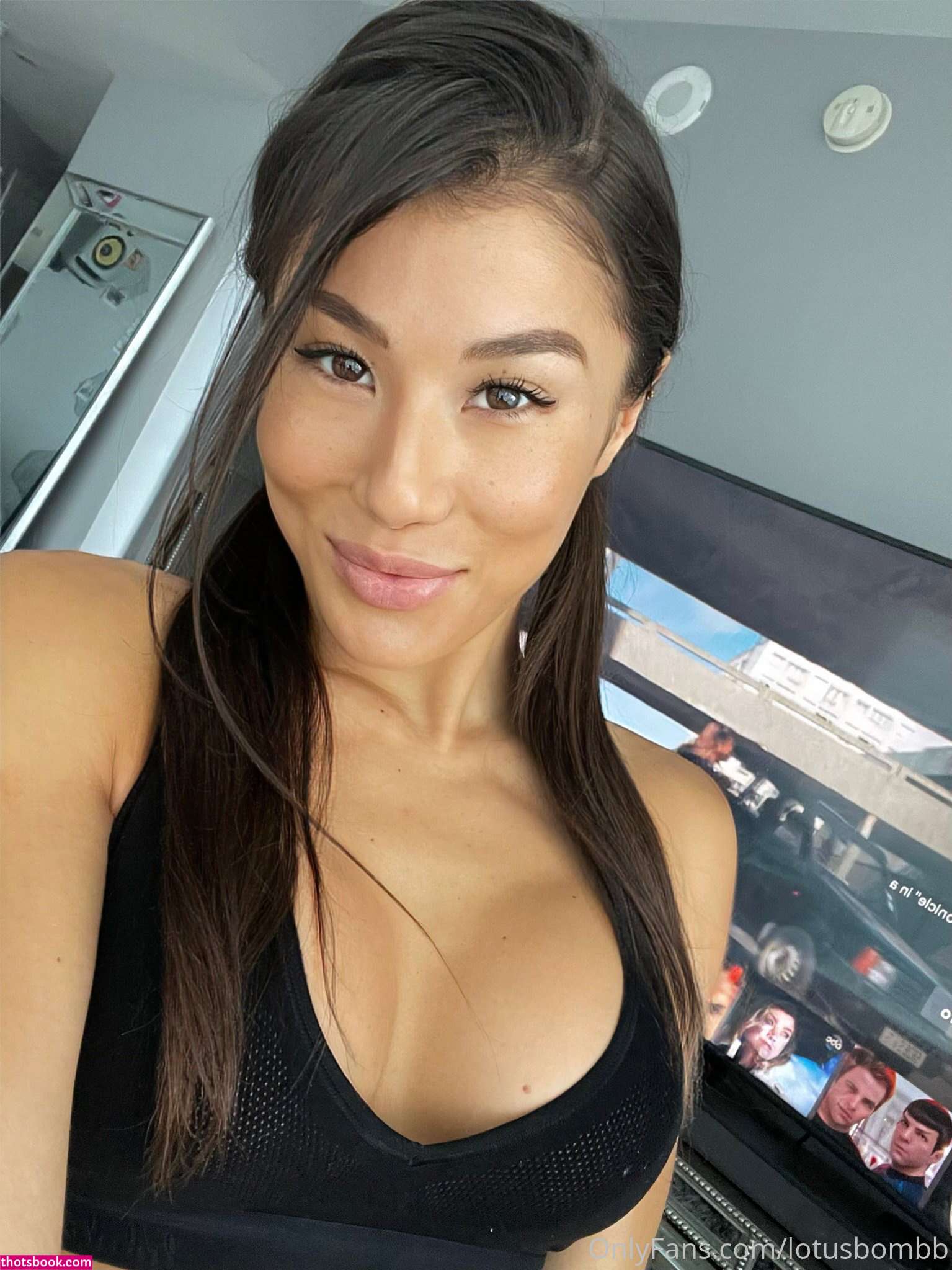 Lotus Bomb Lotusbombb Nude OnlyFans Photos #11 662394