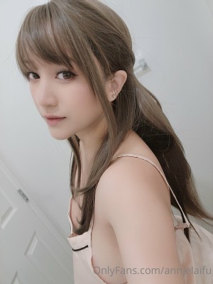 Annjelaifu Nude OnlyFans Photos #1