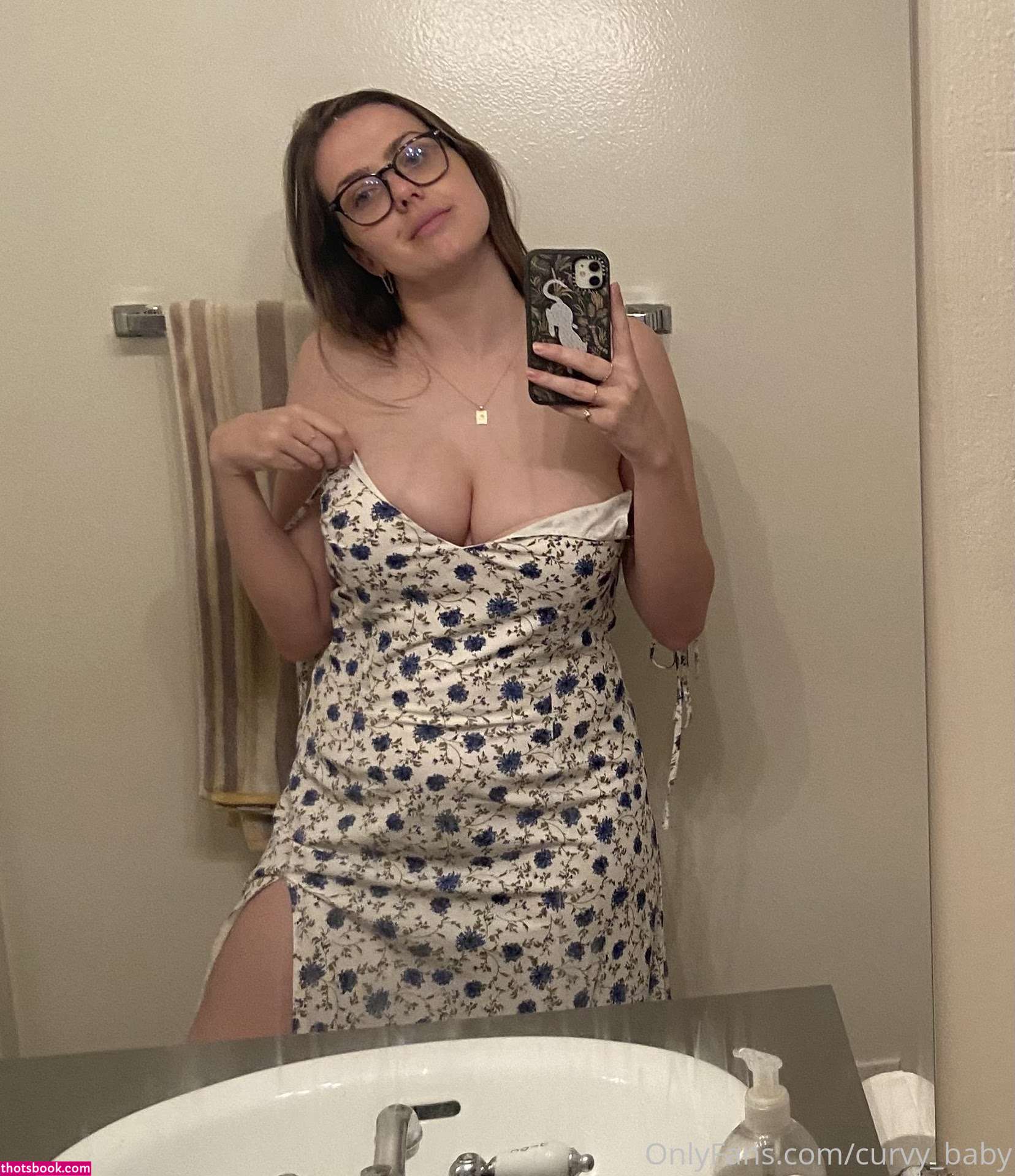 curvy baby lizluvscats Nude Leaks OnlyFans Photos #4 1521699