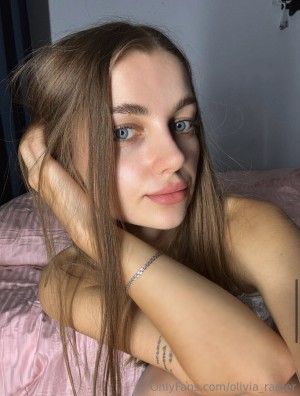 Olivia Rainer Nude Leaks OnlyFans Photos #3