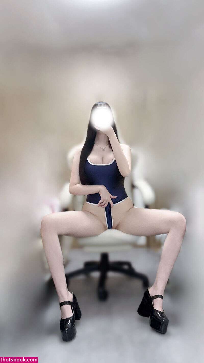 hina chomaru futomomoqueen Nude Leaks OnlyFans Photos #1 1556400