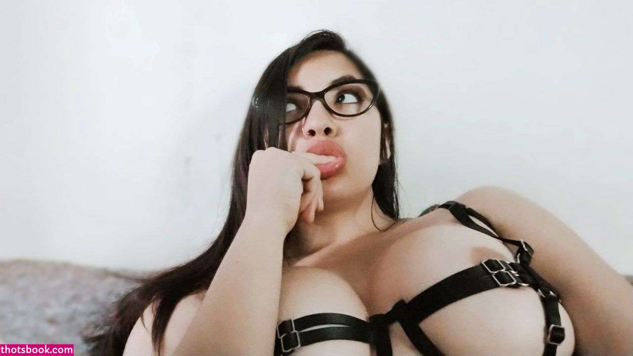 Belenzalazarx Nude Leaks OnlyFans Photos #3 1570090