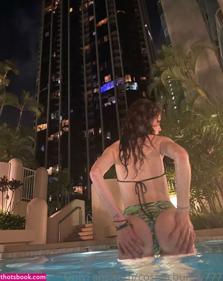 Karolinawhaley Nude Leaks OnlyFans Photos #4 1570814