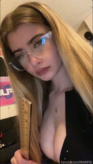 Mamfie Nude Leaks OnlyFans Photos #1