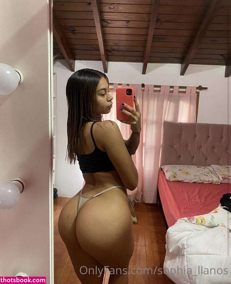 ile diciano so smith sophia llanos so llanos Nude Leaks OnlyFans Photos #1 1549081
