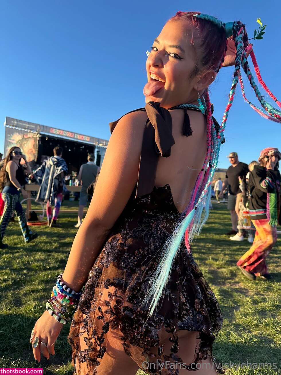 Itsvichan37 vickycharms Vic Han Nude Leaks OnlyFans Photos #5 1549202