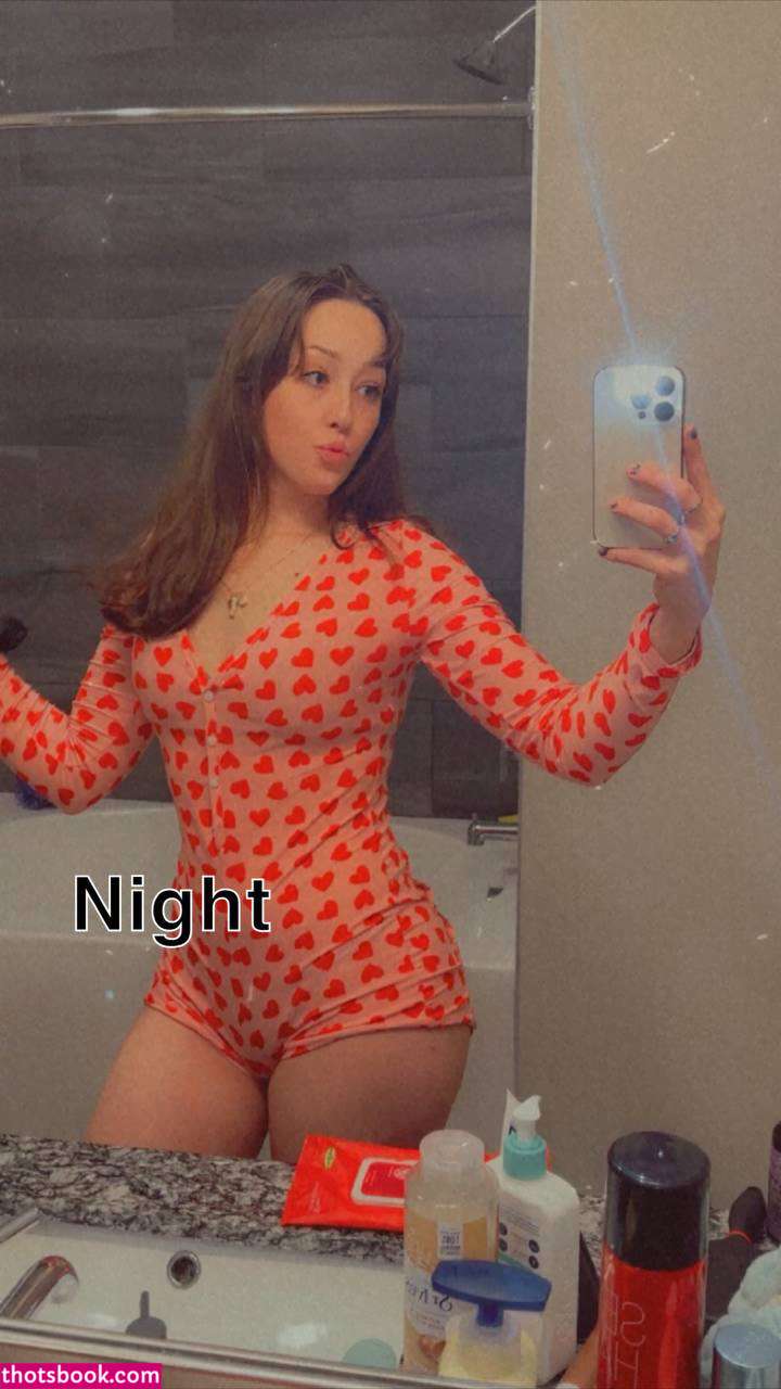 itslulubaby itsmflulu itsmflizzzz Nude Leaks OnlyFans Photos #1 1562585