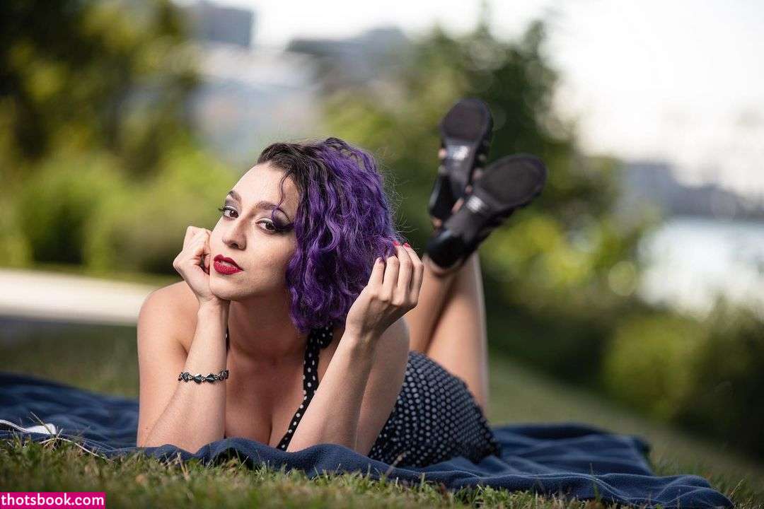 Sarah the Rebel Nude Leaks OnlyFans Photos #4 1516255